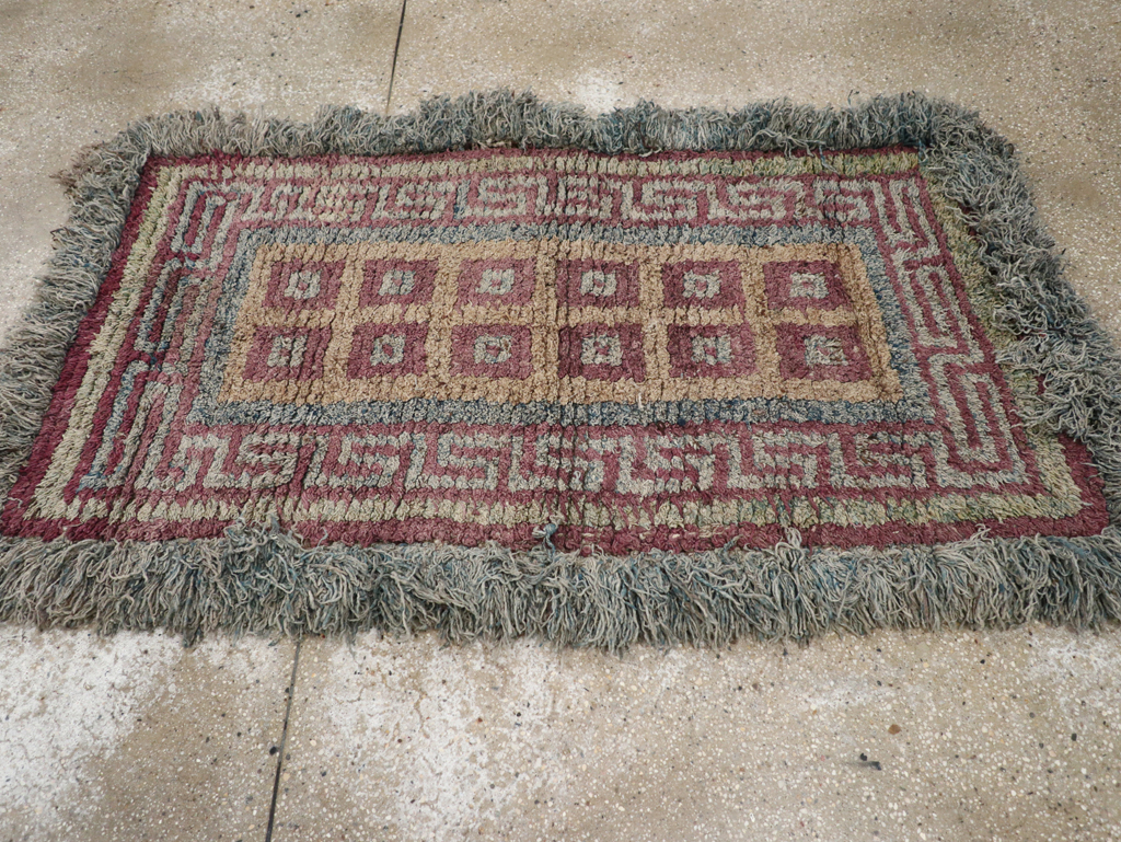 Antique Tibetan Wangden Throw Rug, No.32141 - Galerie Shabab