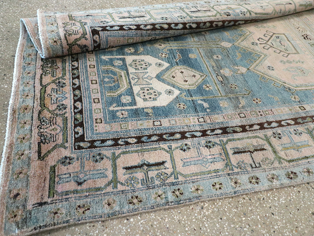 Vintage Persian Kurd Runner, No.32228 - Galerie Shabab