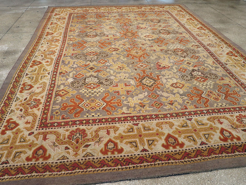 Vintage Irish Donegal Room Size Carpet, No.32312 - Galerie Shabab