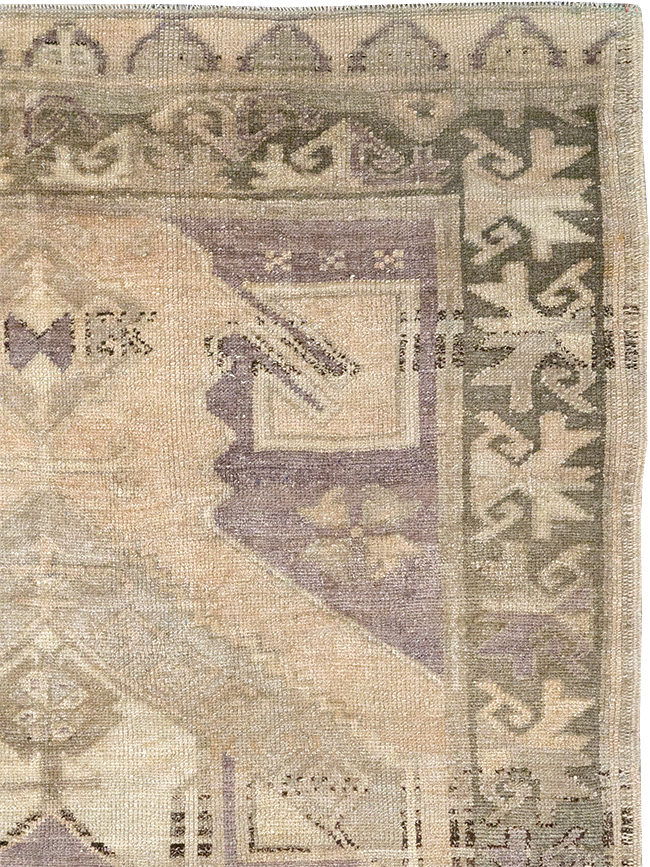 Vintage Turkish Anatolian Wide Gallery Runner, No.32324 - Galerie Shabab