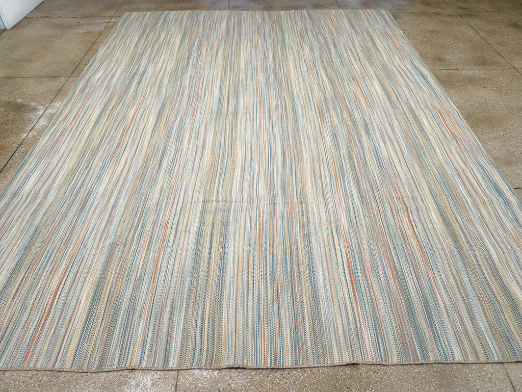 Modern Turkish Flatweave Kilim Room Size Carpet, No.32453 - Galerie Shabab