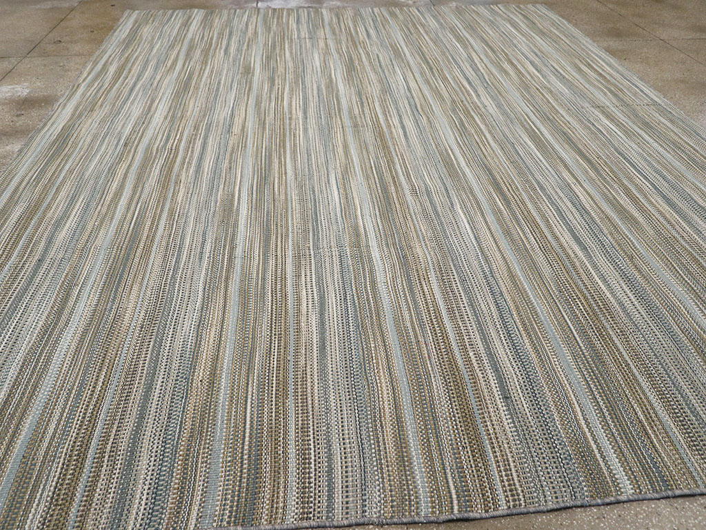 Modern Persian Flatweave Kilim Room Size Carpet, No.32459 - Galerie Shabab