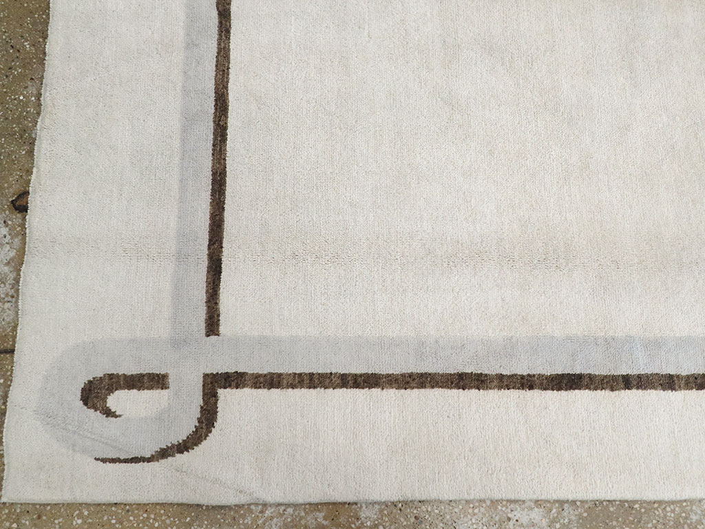 Modern Turkish Art Deco Runner, No.32609 - Galerie Shabab