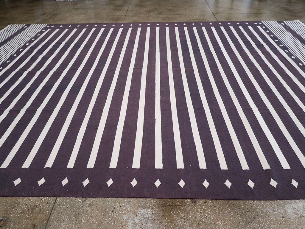 Modern Indian Flatweave Dhurrie Large Carpet, No.32614 - Galerie Shabab