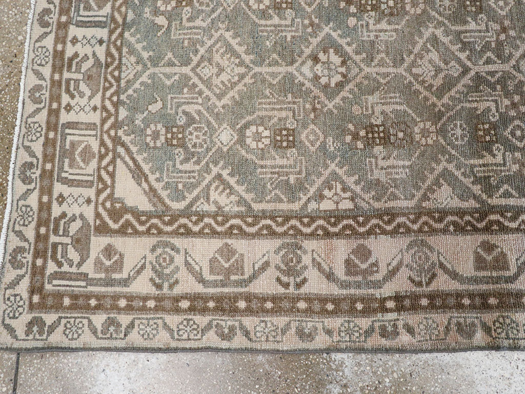 Vintage Persian Malayer Runner, No.32670 - Galerie Shabab
