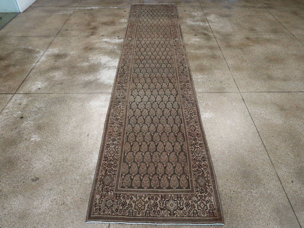 Vintage Persian Malayer Long Runner, No.32706 - Galerie Shabab
