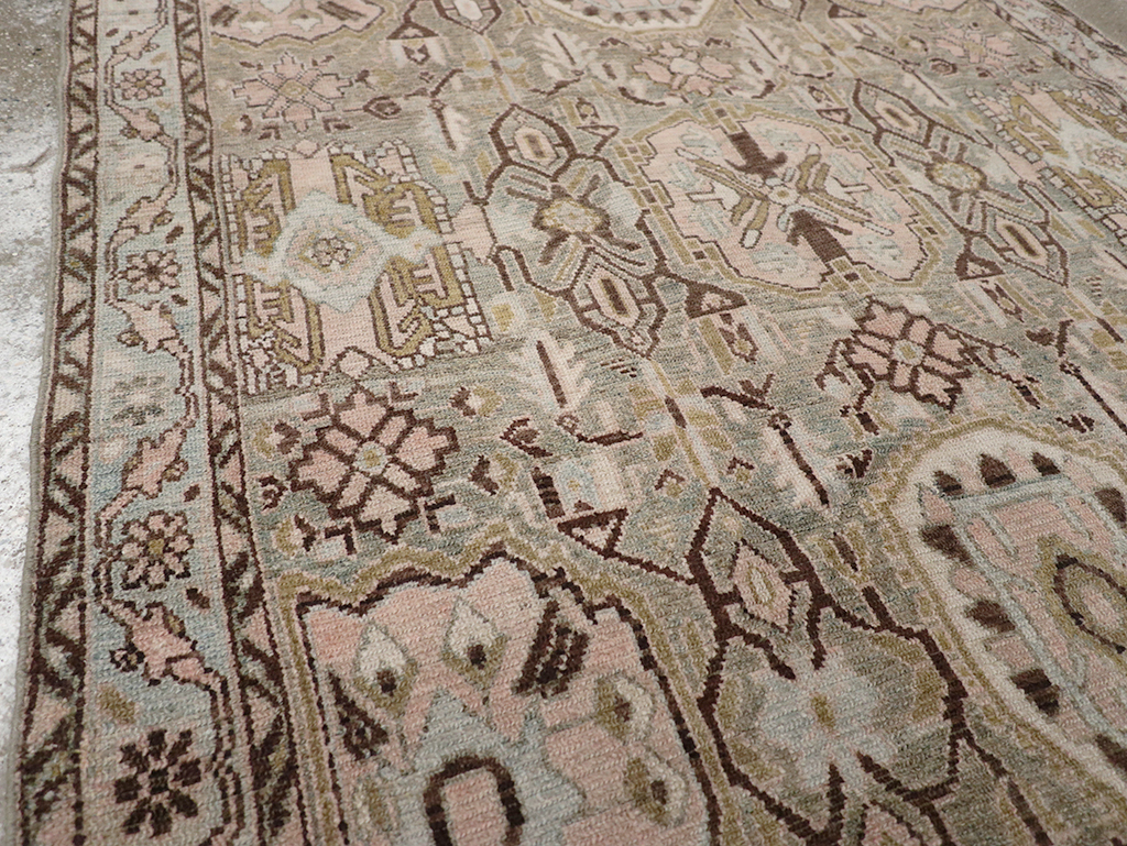 Vintage Persian Malayer Accent Rug, No.32733 - Galerie Shabab