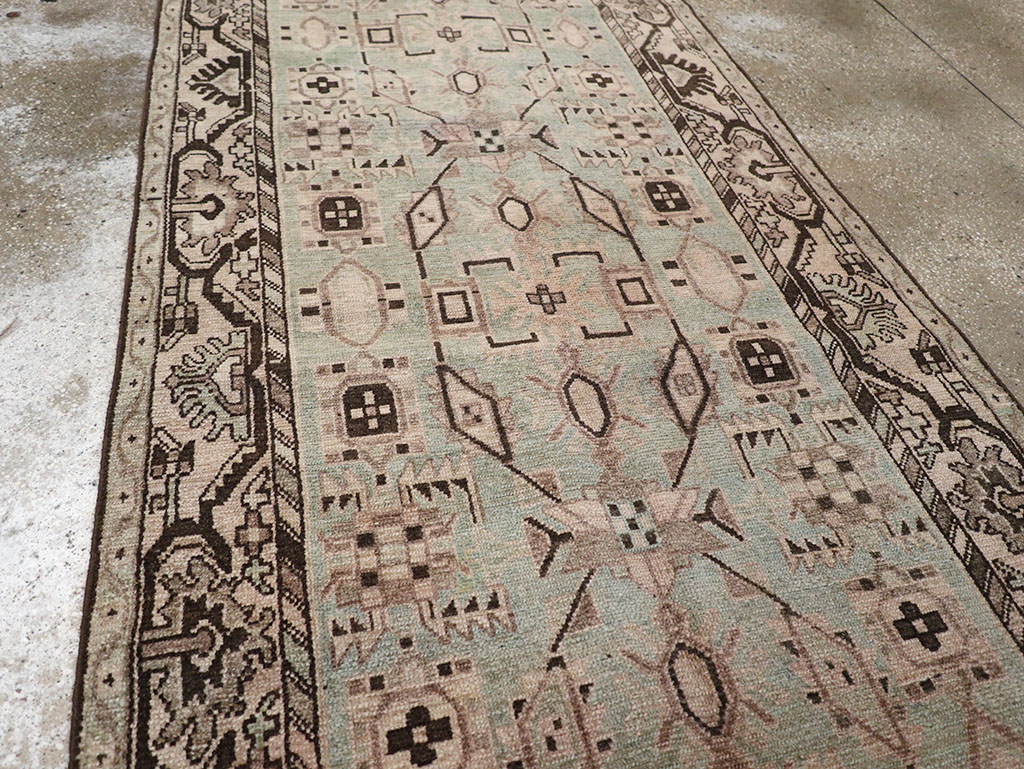 Vintage Persian Malayer Runner, No.32745 - Galerie Shabab