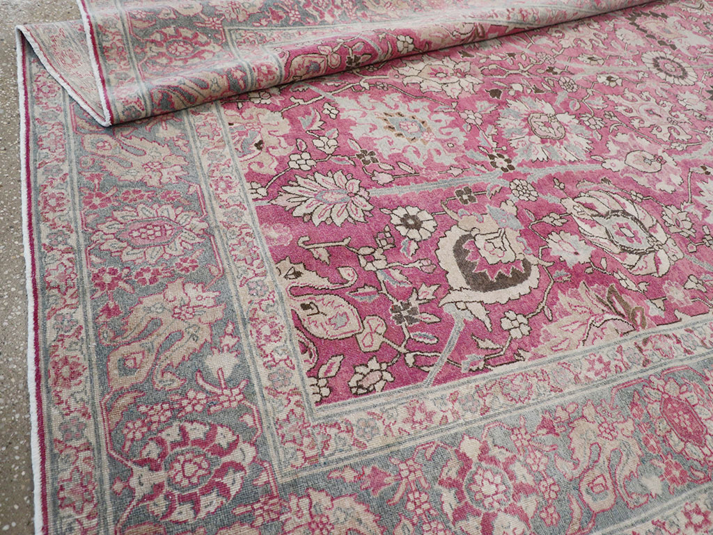 Antique Persian Tabriz Accent Carpet, No.32760 - Galerie Shabab