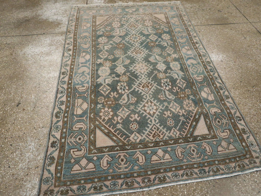 Vintage Persian Malayer Throw Rug, No.32818 - Galerie Shabab