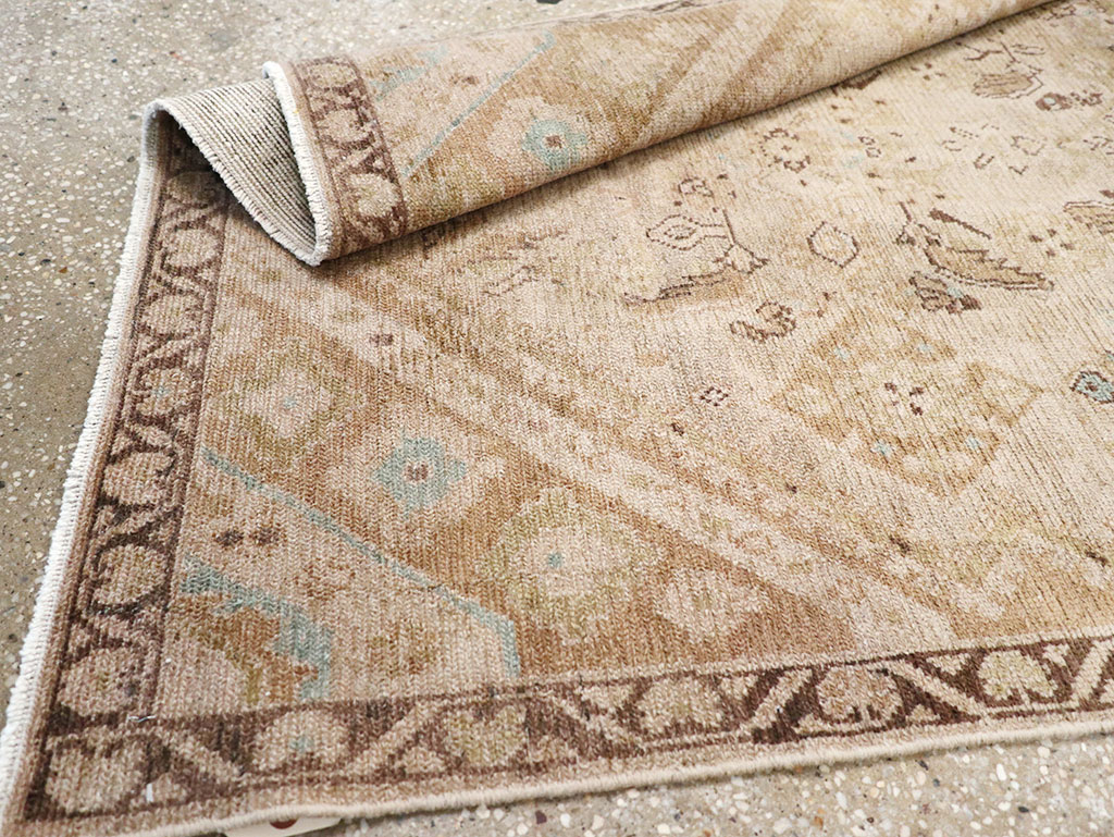 Vintage Persian Malayer Accent Rug, No.32829 - Galerie Shabab