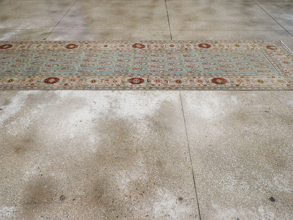 Vintage Persian Malayer Long Runner, No.32867 - Galerie Shabab