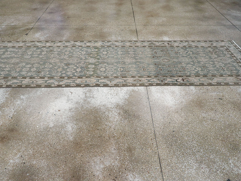 Vintage Persian Malayer Runner, No.32889 - Galerie Shabab