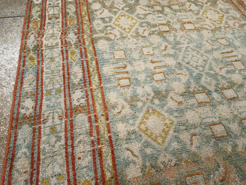 Antique Persian Malayer Accent Rug, No.32890 - Galerie Shabab