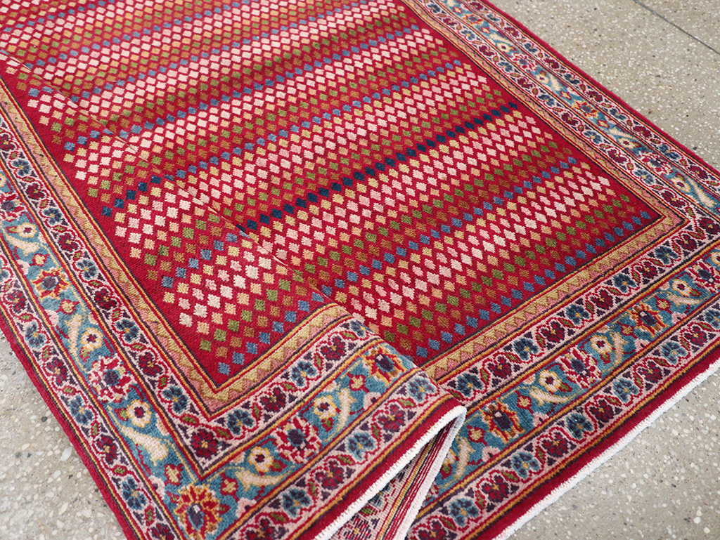 Vintage Persian Kashan Accent Rug, No.32905 - Galerie Shabab