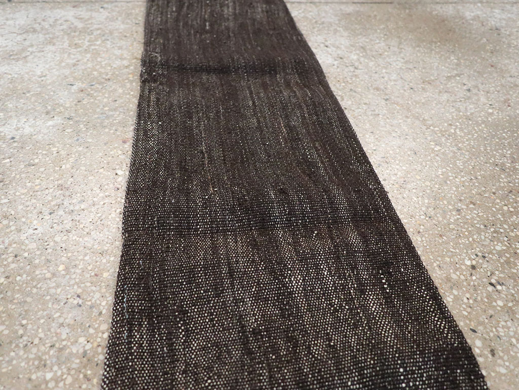 Vintage Turkish Flatweave Kilim Runner, No.32954 - Galerie Shabab