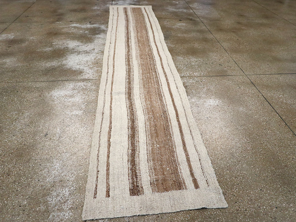 Vintage Turkish Flatweave Kilim Runner, No.32983 - Galerie Shabab