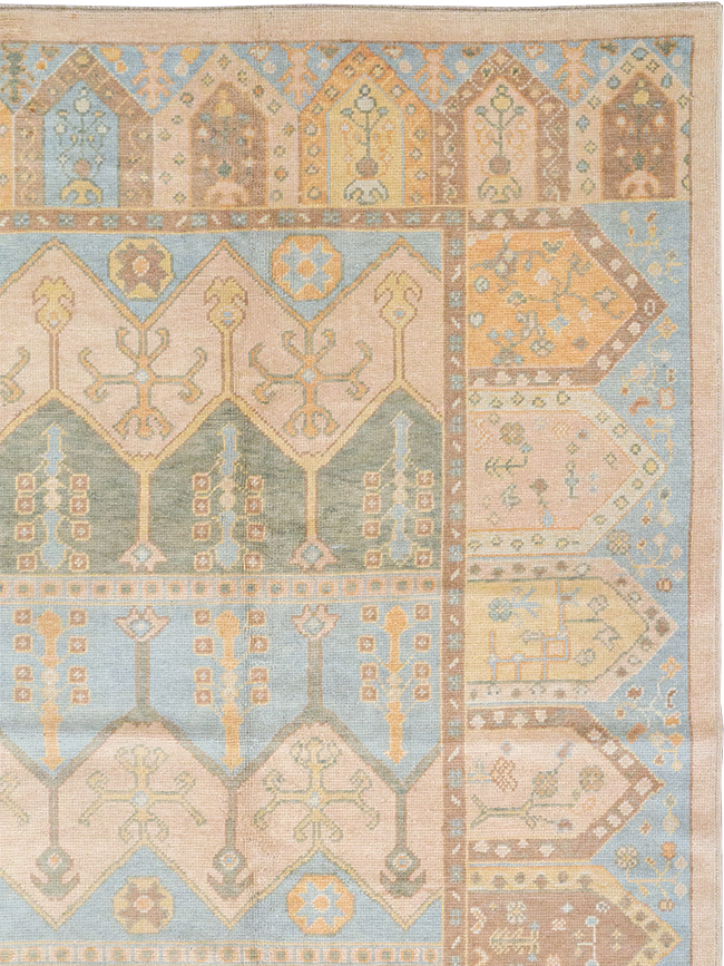 Modern Turkish Anatolian Room Size Carpet, No.33009 - Galerie Shabab