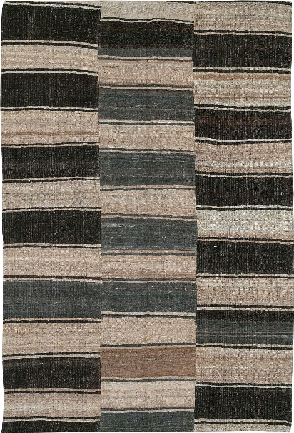 Vintage Turkish Flatweave Kilim Accent Rug, No.33091 - Galerie Shabab