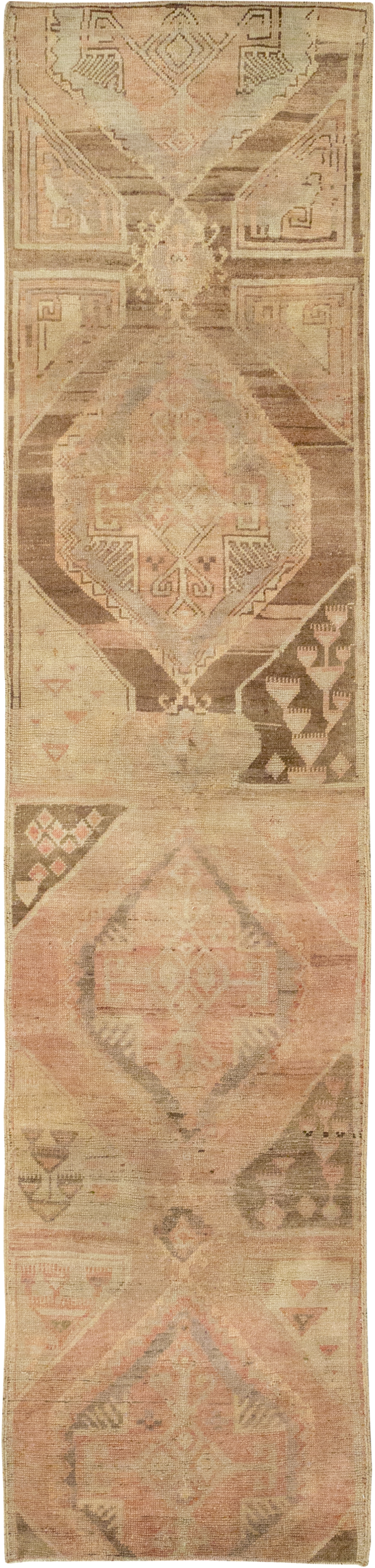Vintage Turkish Anatolian Runner, No.33132 - Galerie Shabab