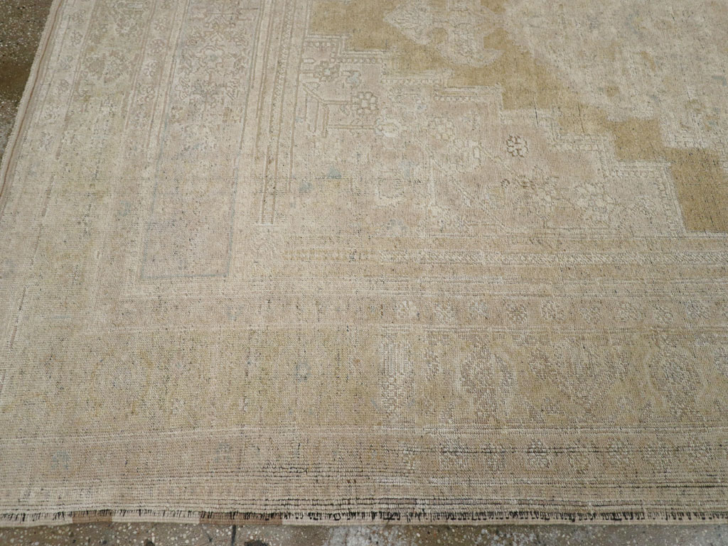 Vintage Turkish Oushak Long and Narrow, No.33329 - Galerie Shabab