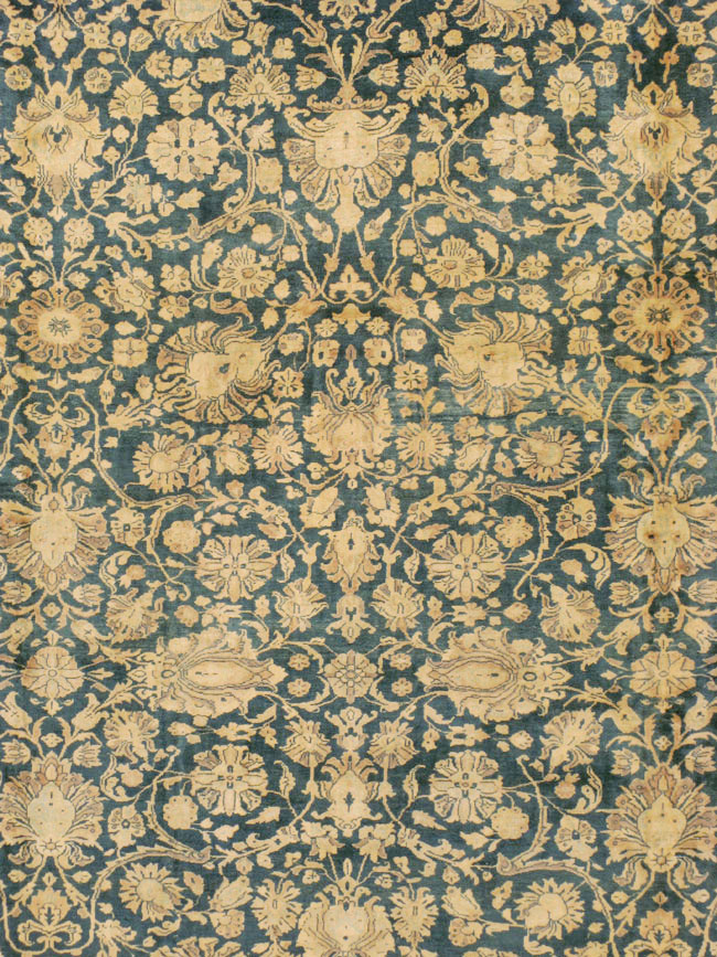 Antique Persian Sarouk Carpet, No.8616 - Galerie Shabab