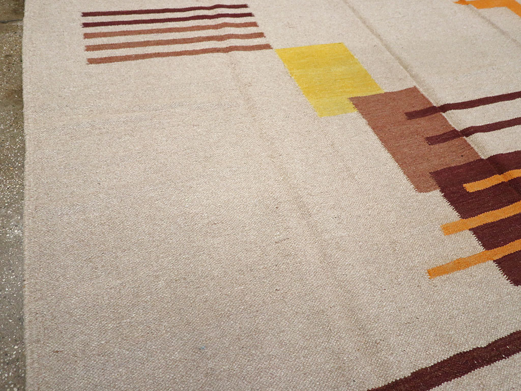 Vintage Indian Flatweave Room Size Rug Inspired By Edward McKnight Kauffer, No.8779 - Galerie Shabab