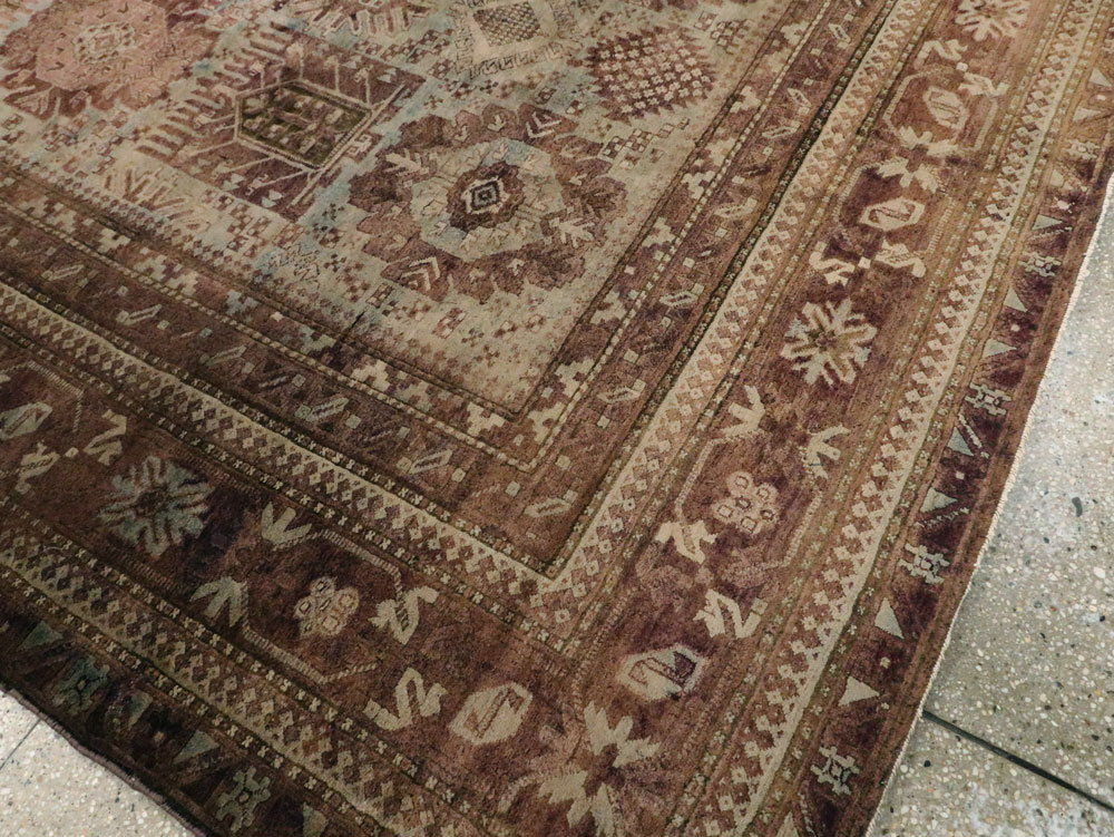 Antique Indian Agra Gallery Carpet, No.8782 - Galerie Shabab