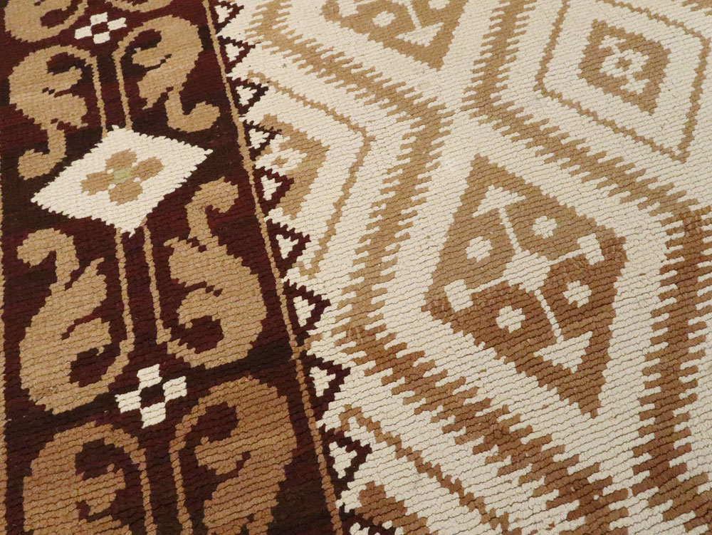 Vintage Spanish Cuenca Carpet, No.8788 - Galerie Shabab
