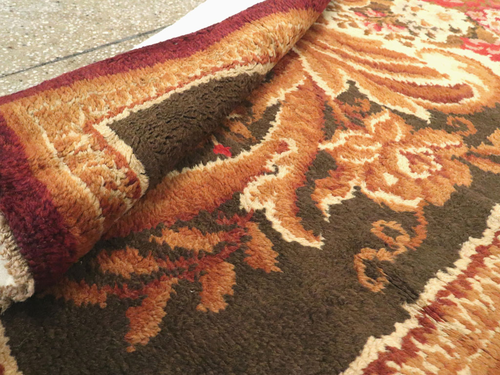 Antique English Axminster Carpet, No.8840 - Galerie Shabab