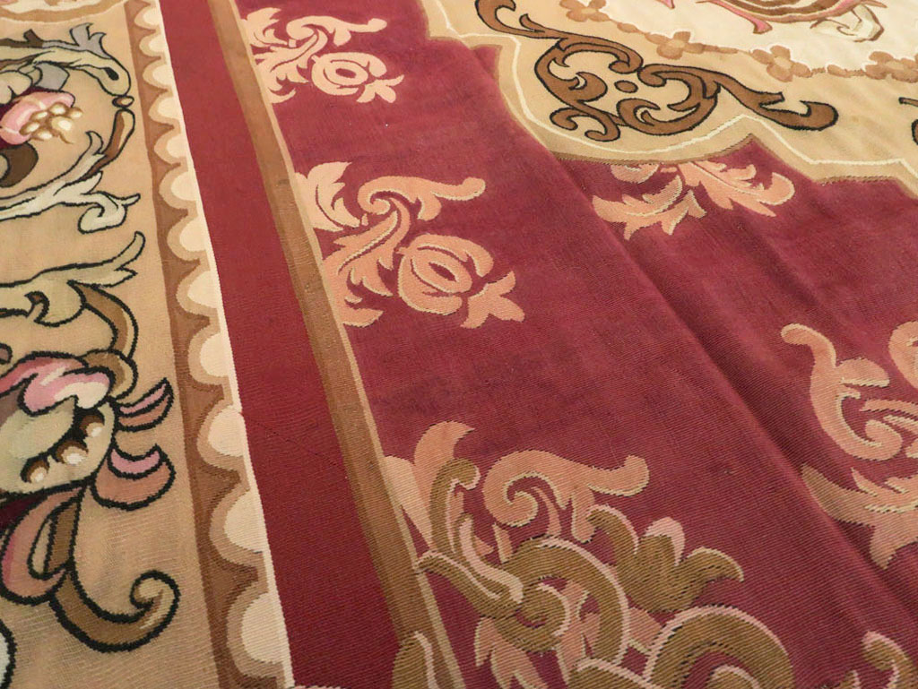 Antique French Aubusson Carpet, No.8890 - Galerie Shabab