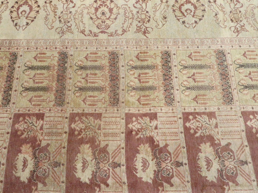 Antique Persian Dorokhsh Carpet, No.9152 - Galerie Shabab
