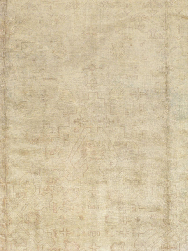 Antique Turkish Oushak Carpet, No.9277 - Galerie Shabab