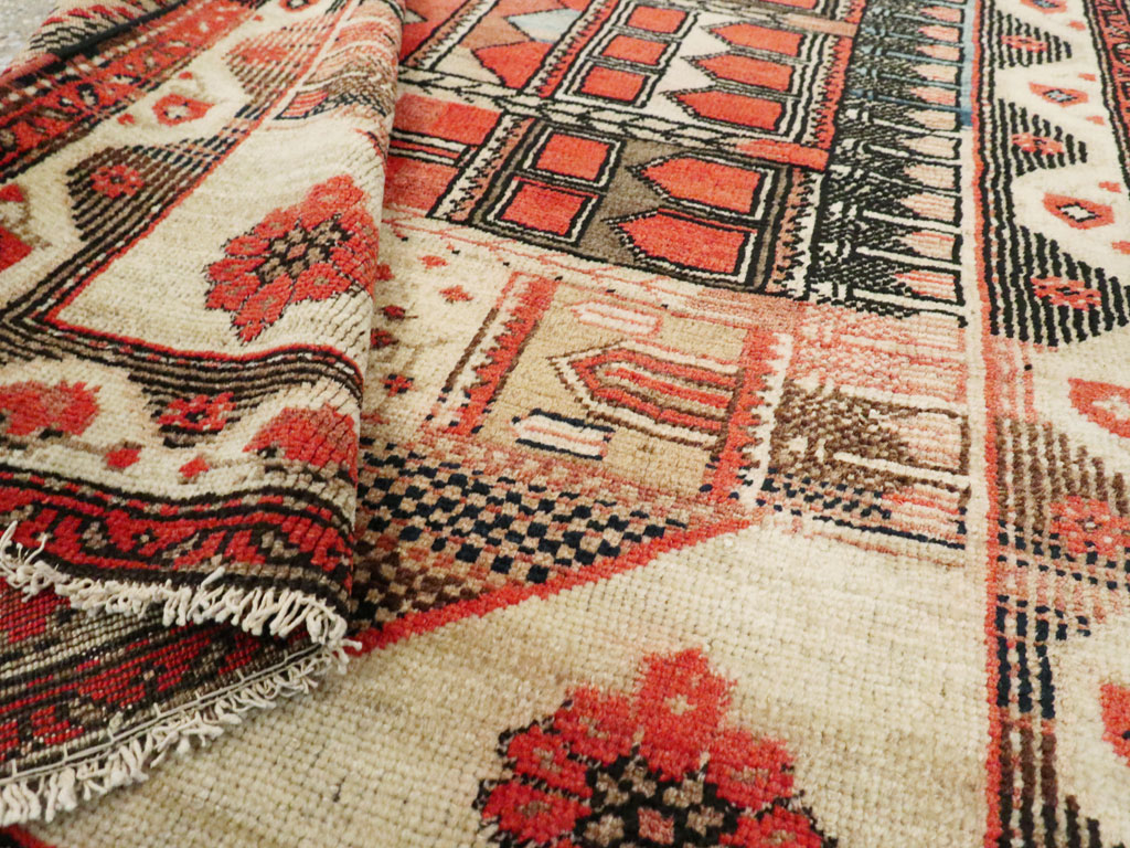 Vintage Turkish Anatolian Pictorial Rug, No.9315 - Galerie Shabab