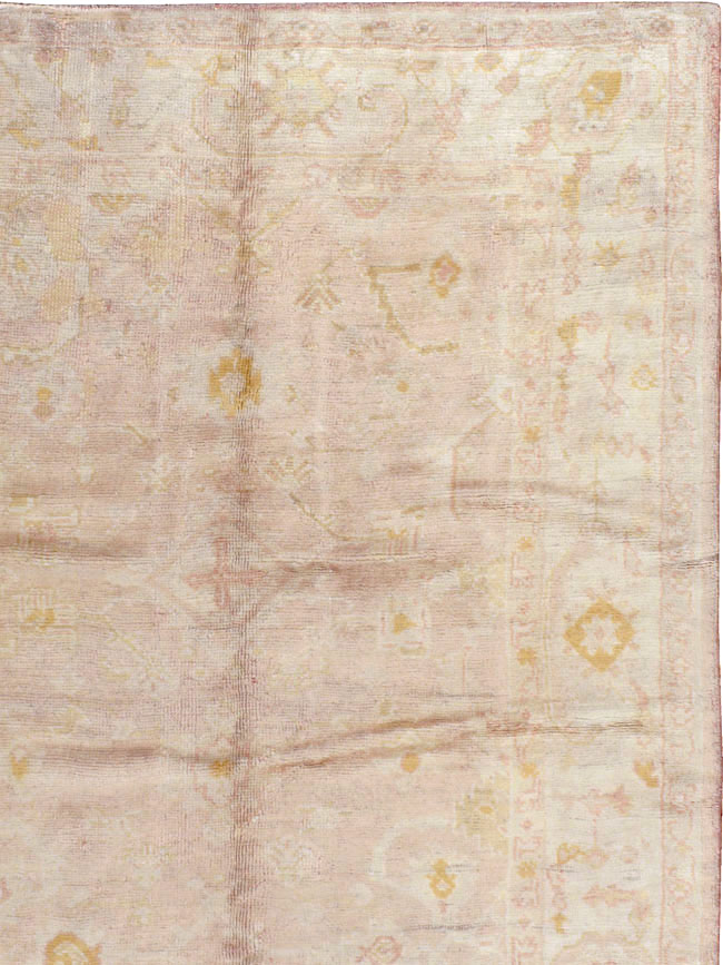 An Oushak Carpet, No.9382 - Galerie Shabab