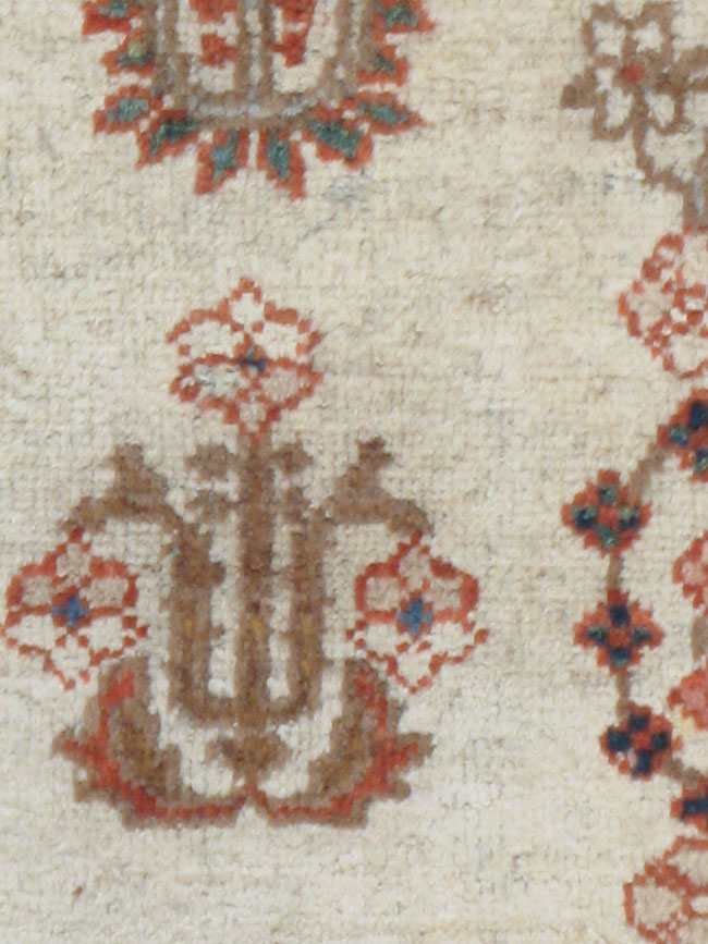 Antique Persian Mahal Rug, No.9460 - Galerie Shabab