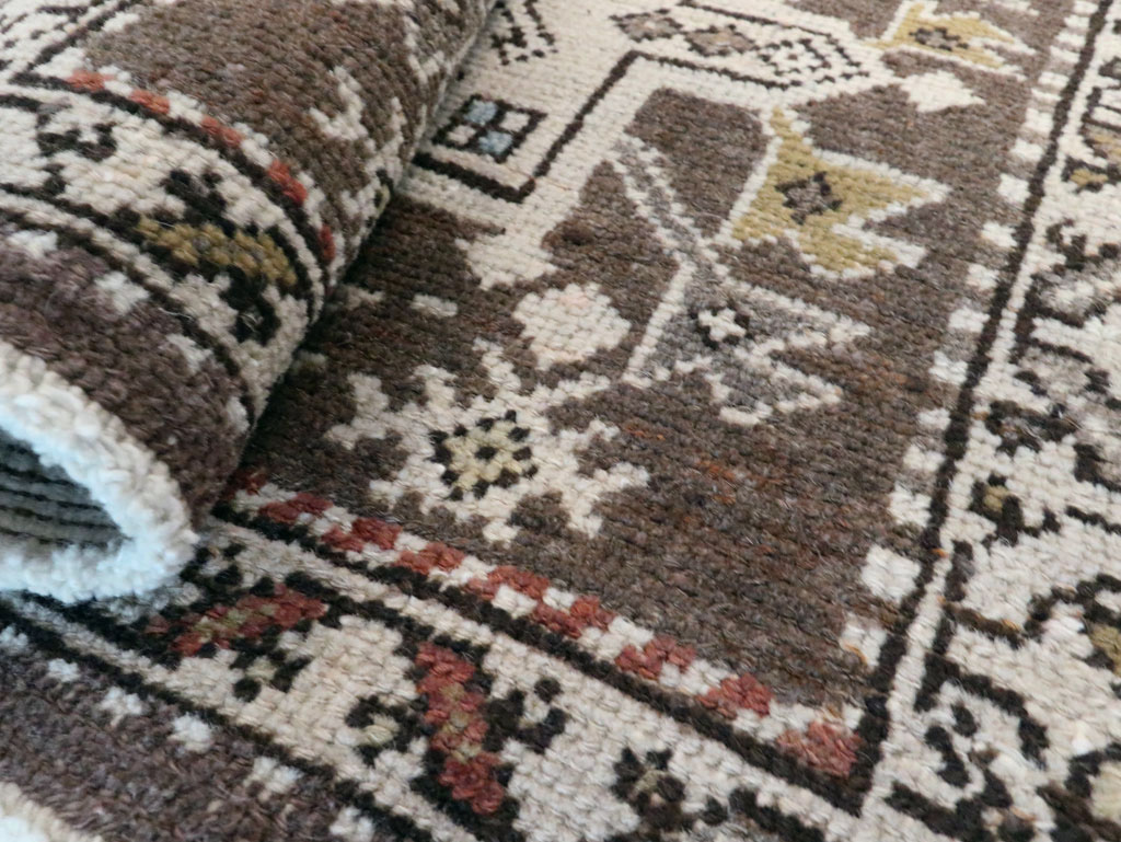 Antique Persian Karajeh Rug, No.9662 - Galerie Shabab