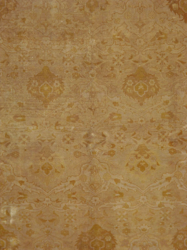 Antique Indian Lahore Square Carpet, No.9726 - Galerie Shabab