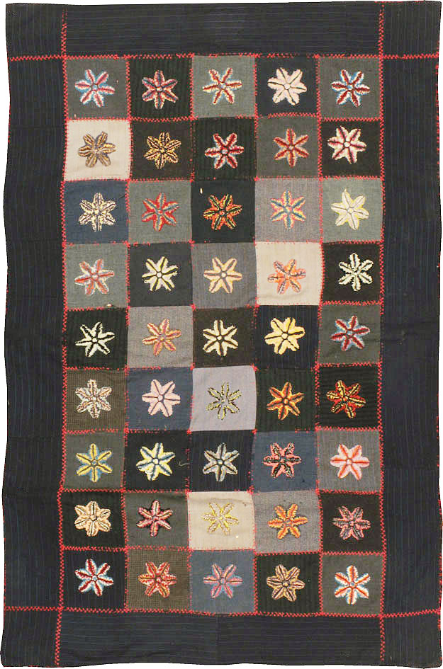 Antique American Embroidered Quilt, No.9865 - Galerie Shabab