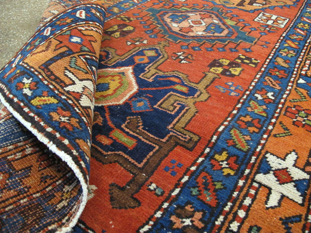 Antique Persian Heriz Runner, No.9961 - Galerie Shabab