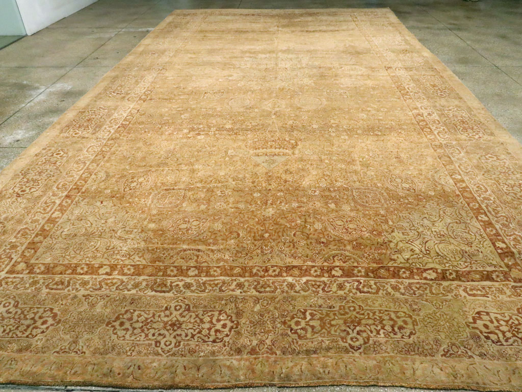 Antique Indian Agra Carpet, No.9965 - Galerie Shabab